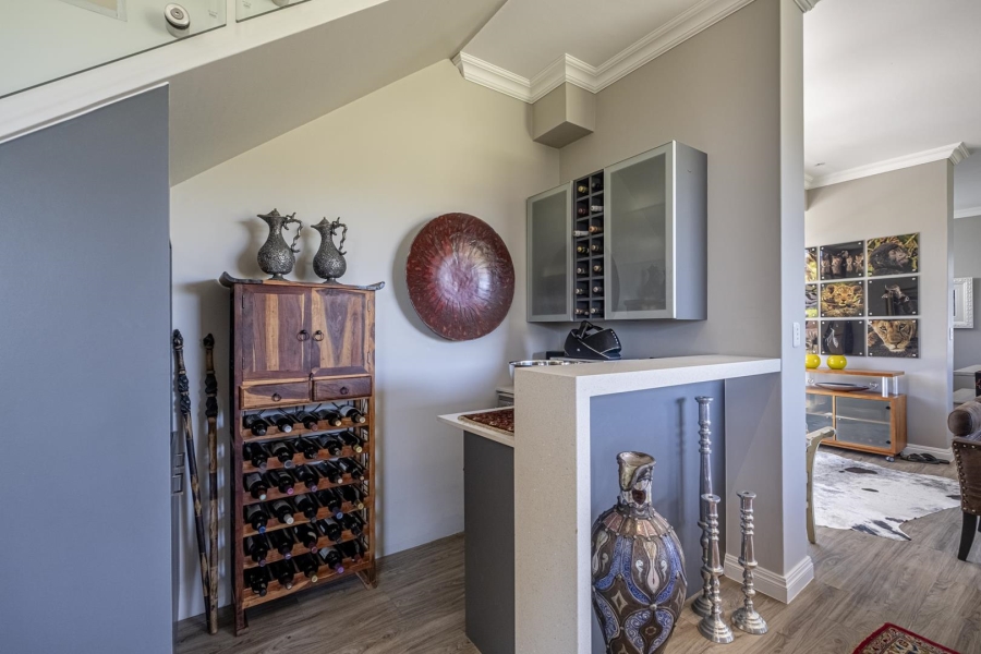 4 Bedroom Property for Sale in Kragga Kamma Eastern Cape